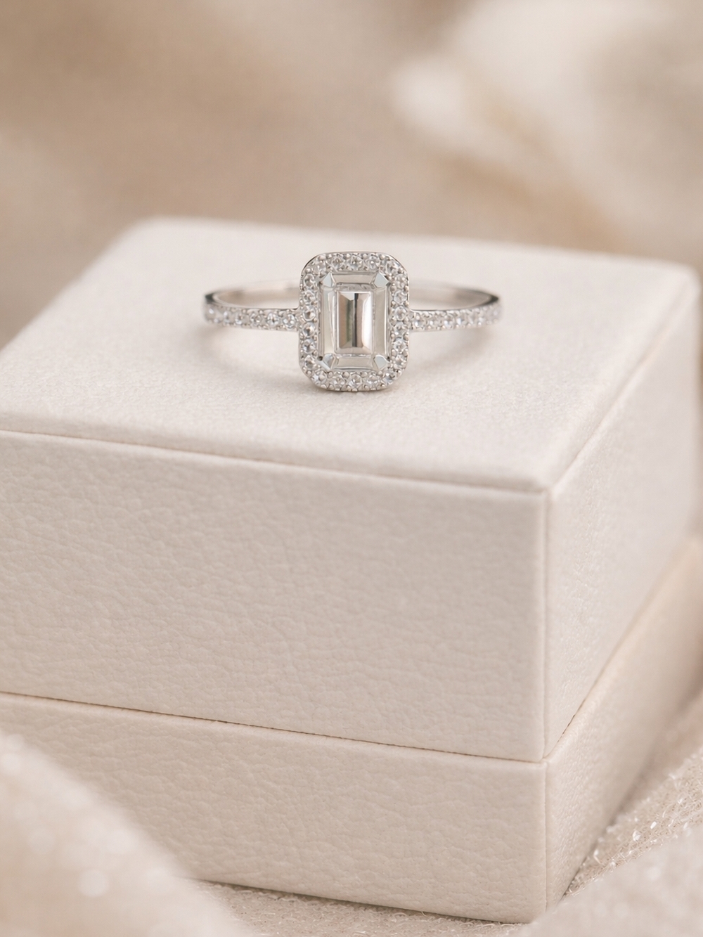 925 Sterling Silver Moissanite Halo Ring Size 9 D Color 1 CT